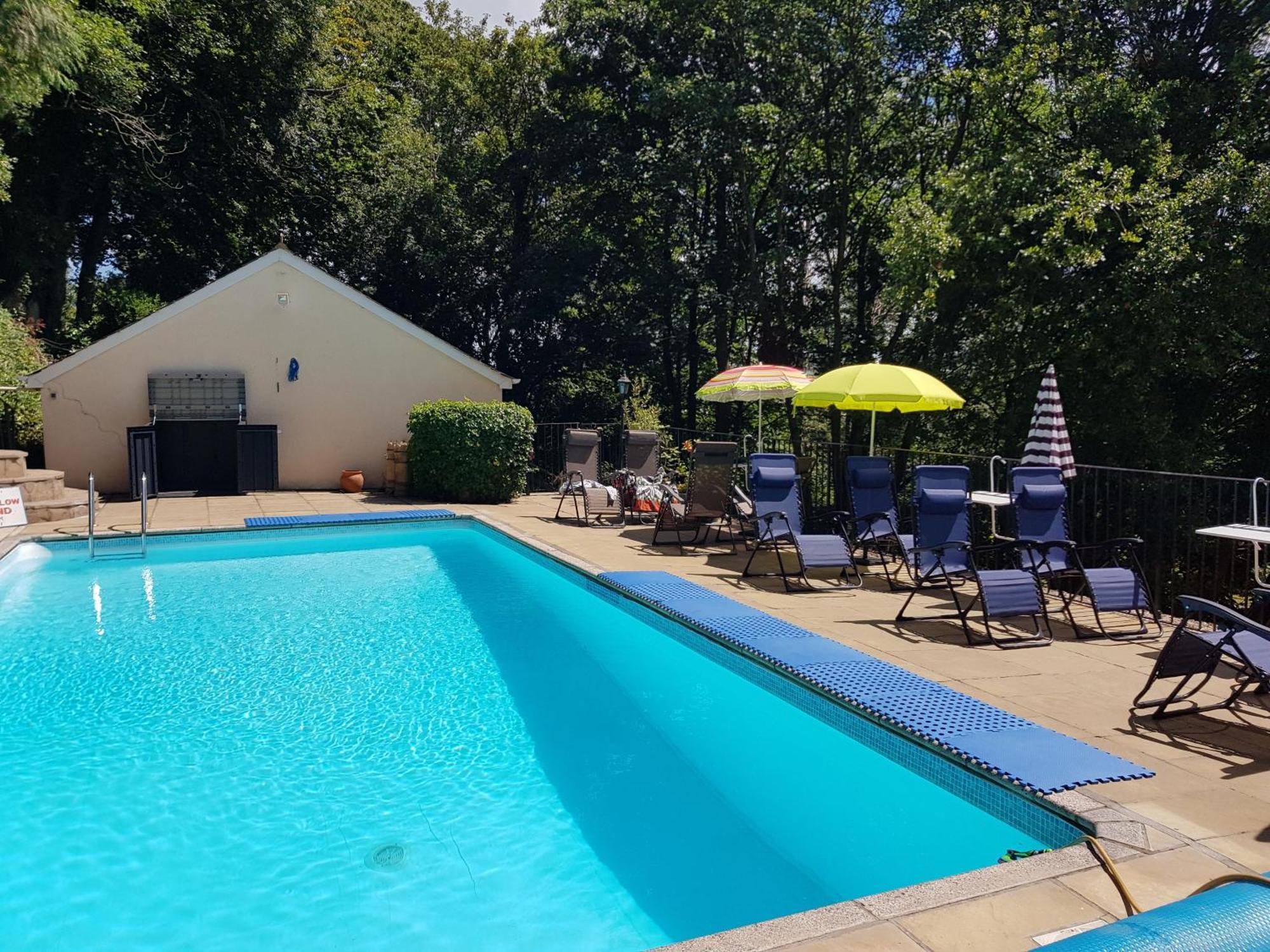 比迪福德Woodside Ash Hot Tub & Pool公寓 外观 照片